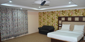 TG Rooms Bishambar Nagar, Srinagar