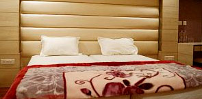 TG Rooms The Mall Road, Kanpur